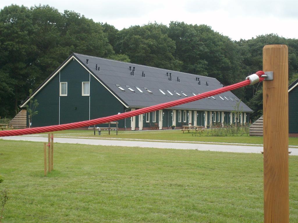 Horsetellerie Rheezerveen ハルデンベルグ エクステリア 写真